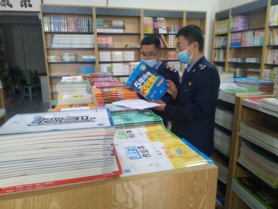 敦化市市場監(jiān)管局開展學(xué)生文化用品專項(xiàng)檢查，守護(hù)青少年健康成長